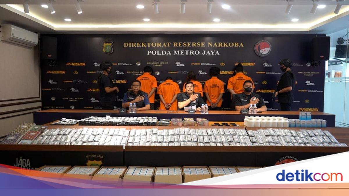 Polda Metro Tangkap 5 Pengedar di Tanah Abang, Sita 575 Ribu Tramadol