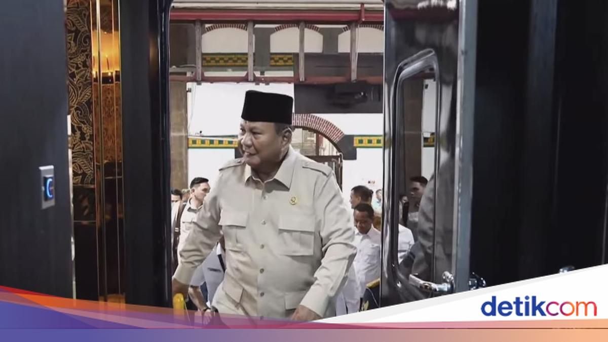 Prabowo: Kita Harus Investasi Lebih Banyak di Bidang Kereta Api