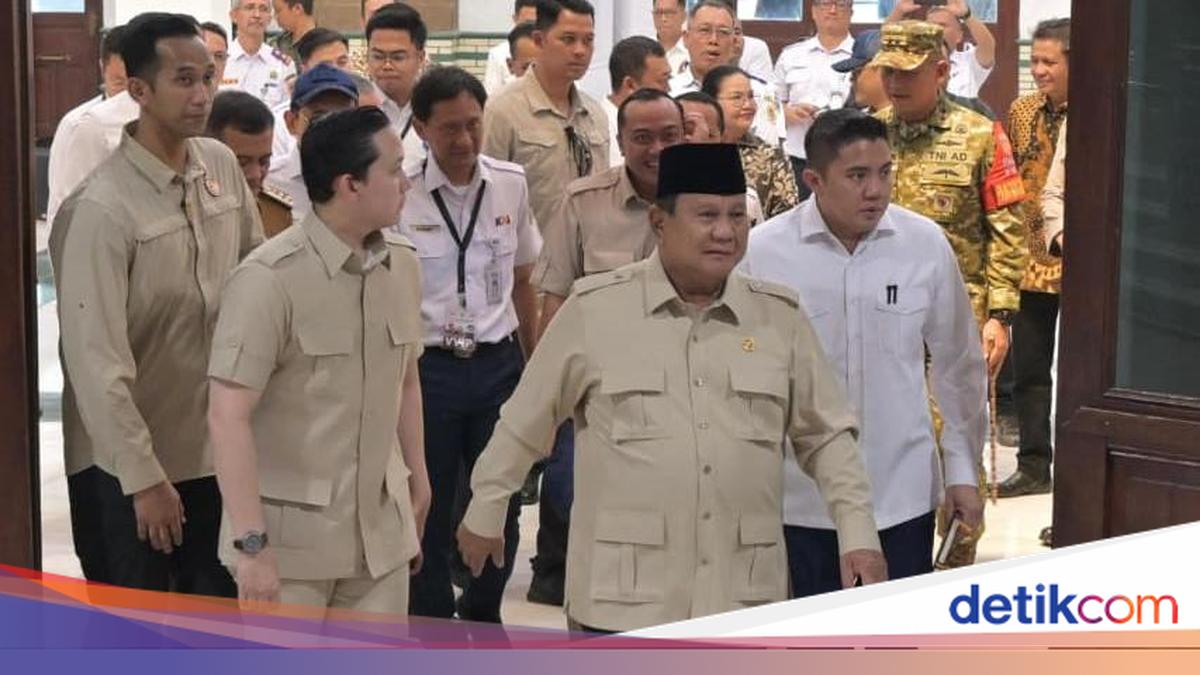 Resmikan Pemugaran Stasiun Semarang Tawang, Prabowo Kenang Kebiasaan Sukarno