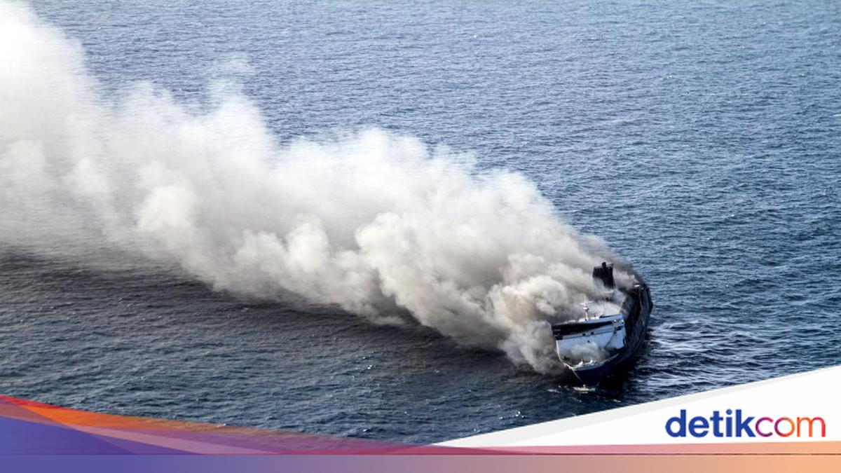 KMP Mutiara Sentosa Angkut 236 Penumpang, 50 Orang Batal Ikut