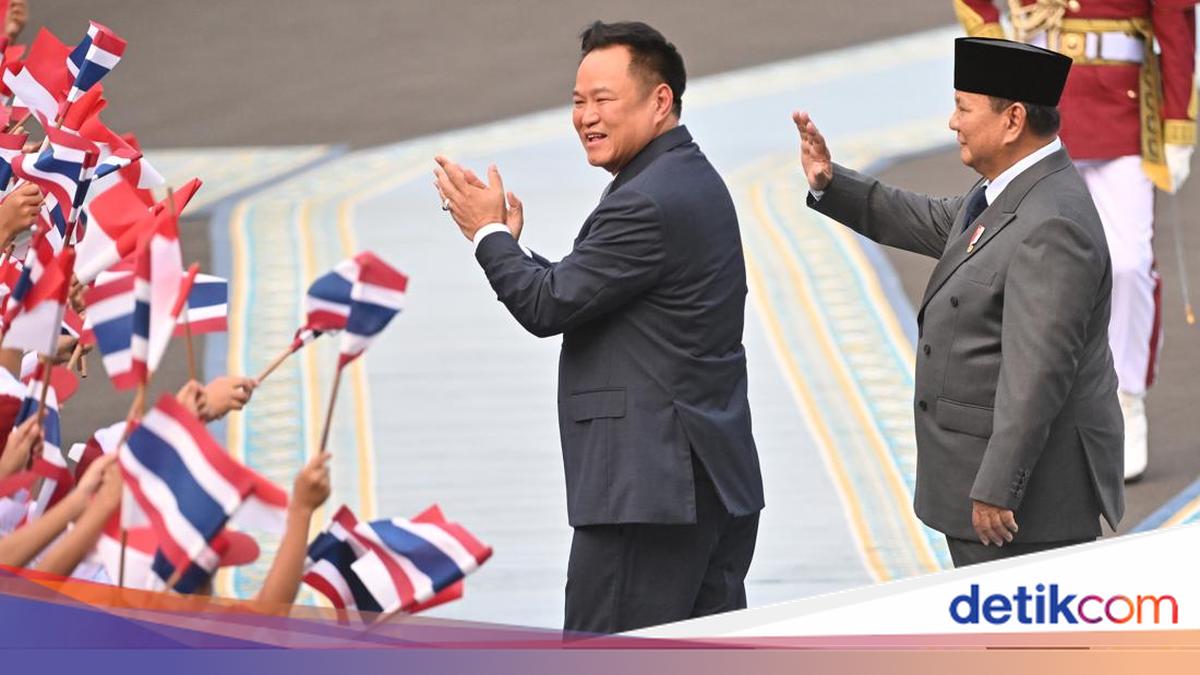 Prabowo Terima Tanda Kehormatan dari Angkatan Bersenjata Thailand