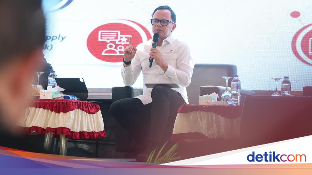 Wamendagri Minta Kepala Daerah Bangun Ekosistem KDKMP dengan Stakeholder