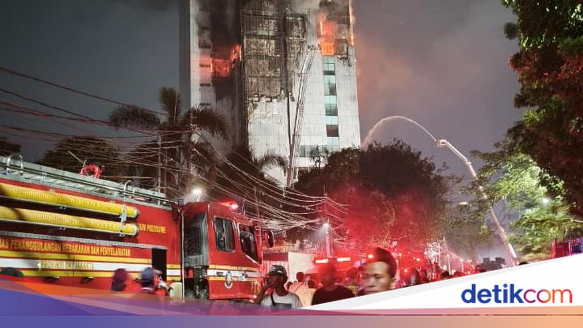 Titik Awal Kebakaran Gedung Bapenda DKI Diduga di Lantai 11 yang Direnovasi