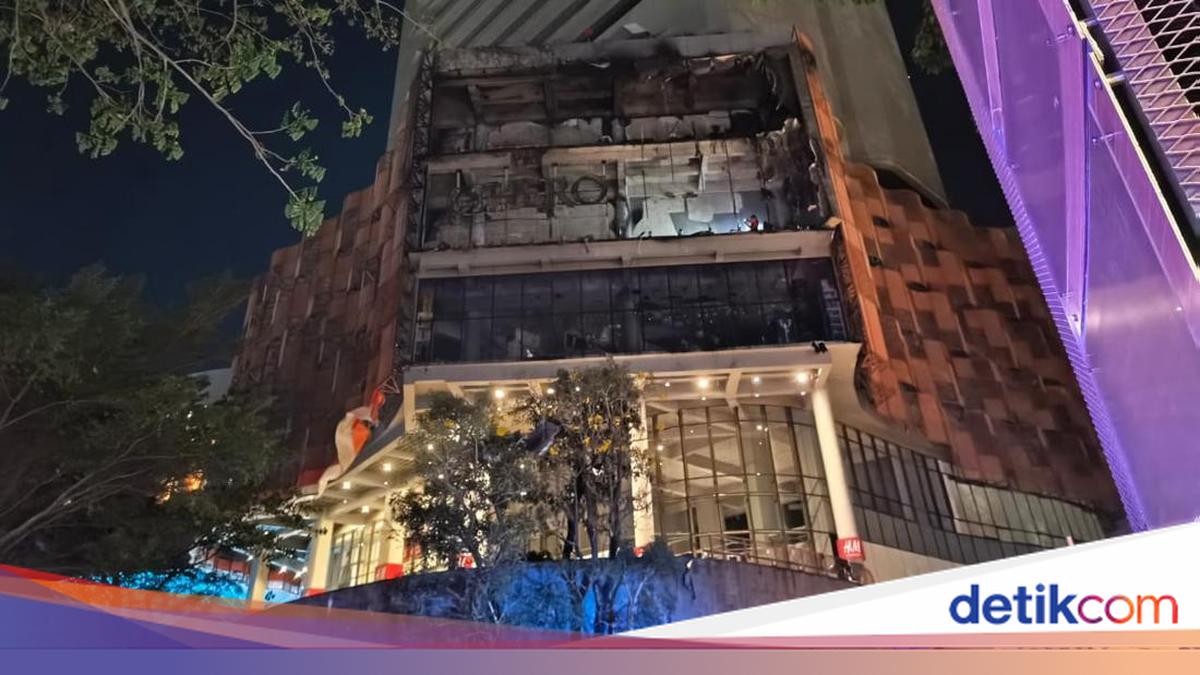 Sudah Padam, Kebakaran di Mall Nipah Makassar Diduga Akibat Korsleting