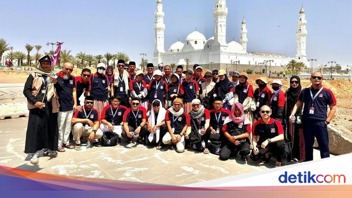 5 Tahun Berjalan, Alfamidi Berangkatkan Umrah 101 Karyawan Berprestasi