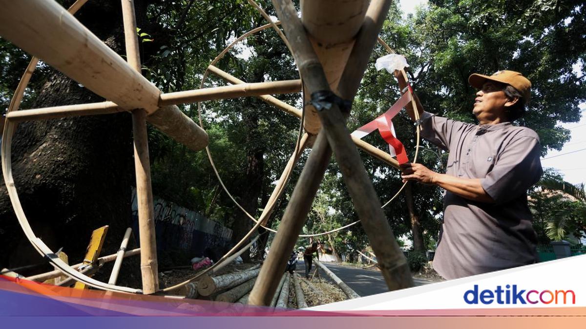 Batang Pinang Mulai Diburu Jelang Perayaan HUT RI