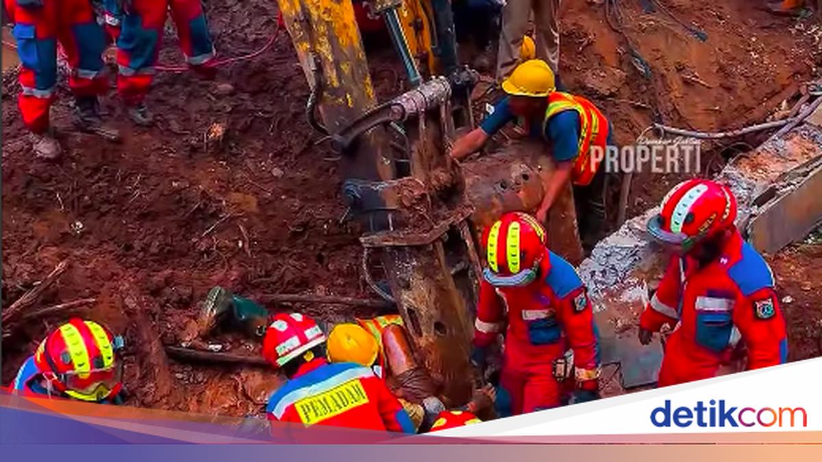 Kronologi 2 Pekerja Proyek Tertimpa Beton Turap Drainase di Jaktim