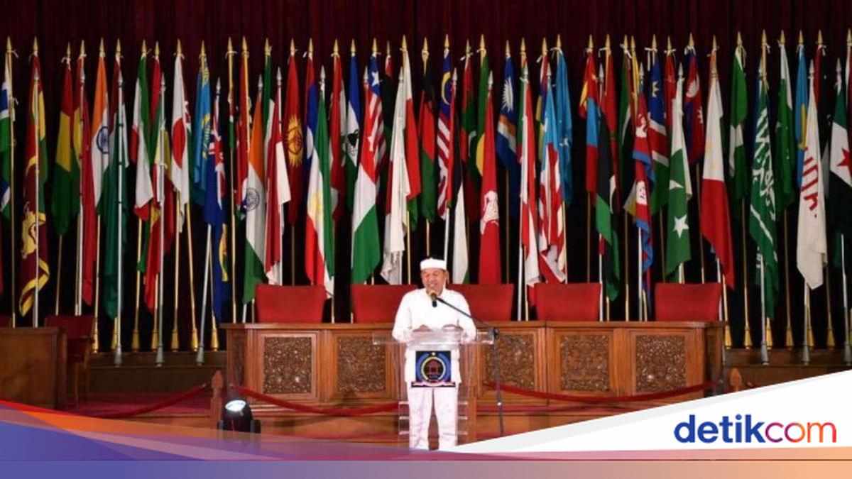 Lantik Pengurus LPM RI, KDM Dorong Percepatan Pembangunan Desa