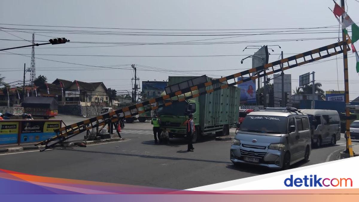 portal truk Ngaliyan