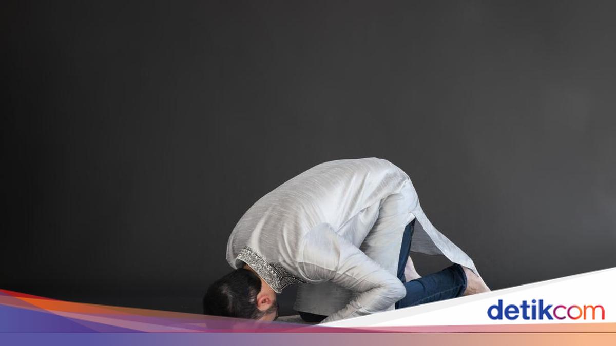 Mengungkap Latar Belakang dan Tata Caranya: Sholat Rebo Wekasan 2026 Bisa Dimulai Kapan?