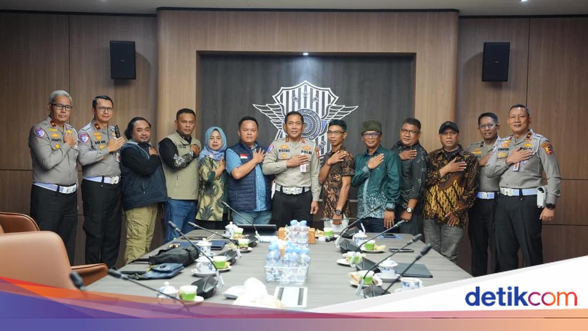 Kakorlantas Ajak Driver Ojol Jadi Pelopor Keselamatan Lalu Lintas, Perkuat Sinergi