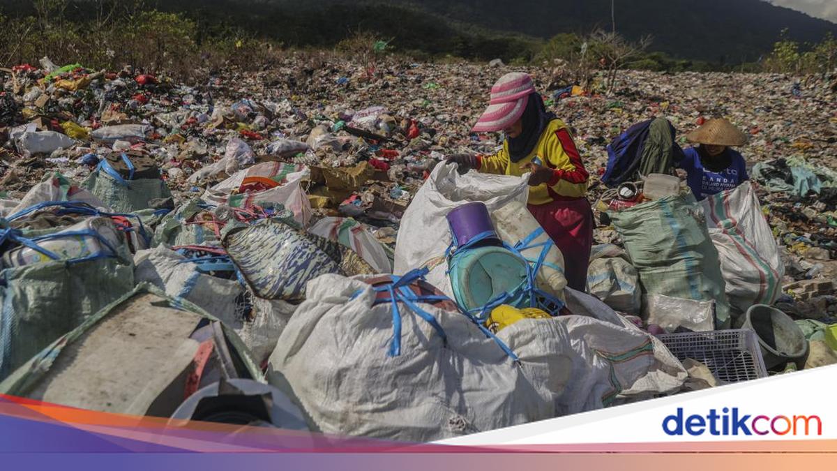 Pekerja Informal Persampahan Dapat Keringanan Iuran Jaminan Sosial