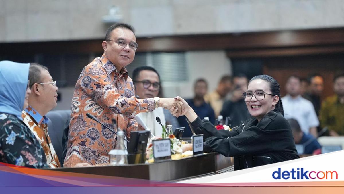 DPR Serap Aspirasi Buruh, RUU Ketenagakerjaan Dikebut