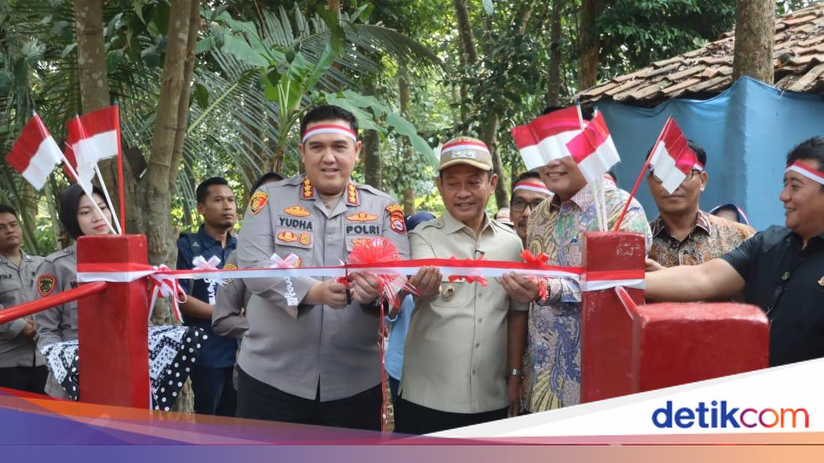 Polresta Serang Kota Bangun 8 Jembatan Merah Putih Presisi