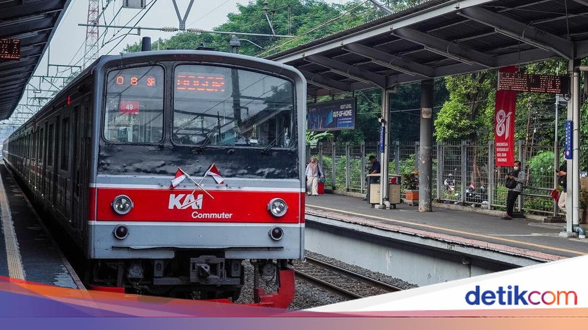 Naik KRL-Transjakarta Cuma Rp 8 Saat 17 Agustus