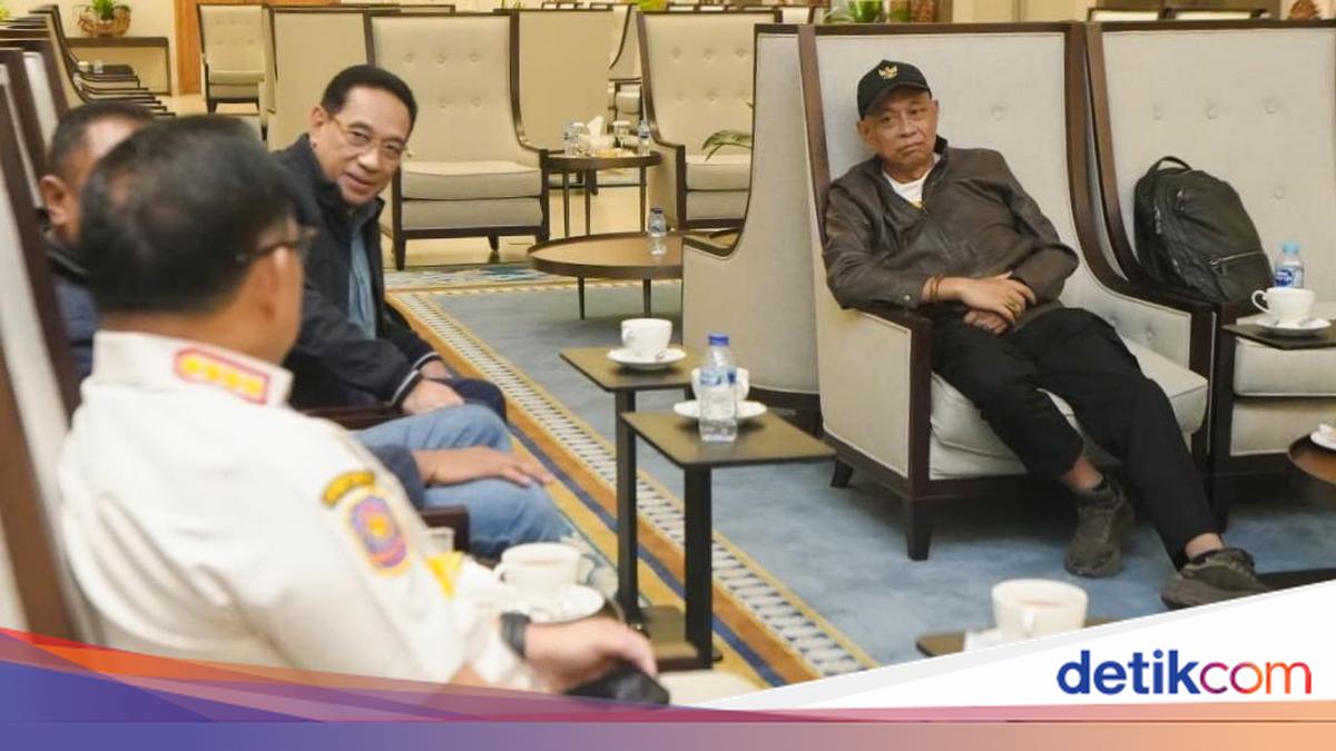 Presiden Perintahkan Darurat Gempa NTT, Wamensos Turun ke Lokasi