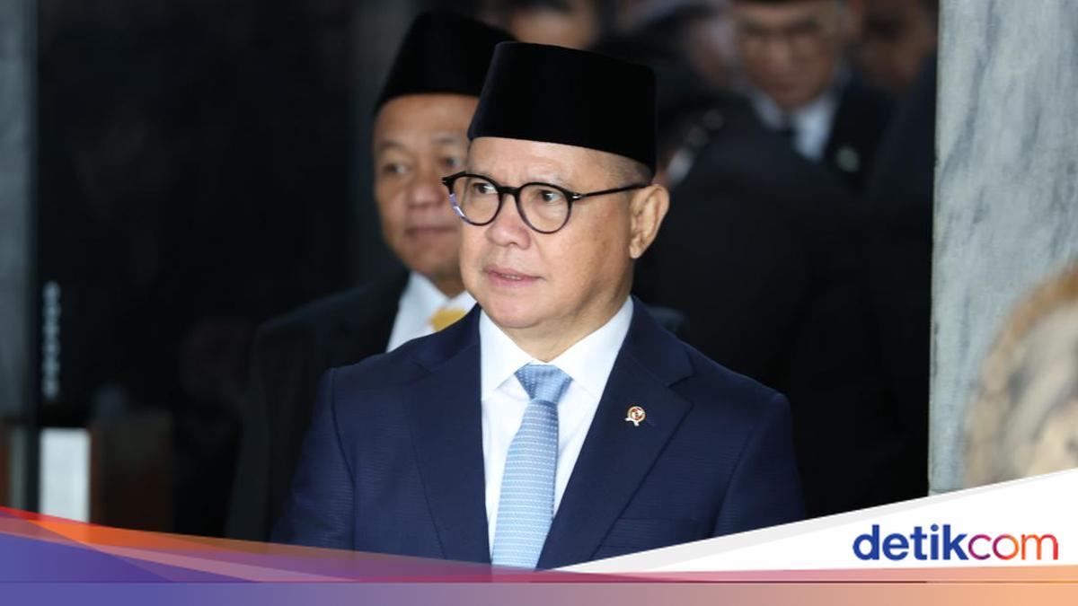 HUT ke-81 RI, Menteri P2MI: PMI Adalah Pejuang Ekonomi Bangsa