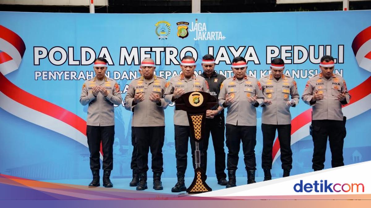 Kapolda Metro Lepas 12 Truk Bantuan Kemanusiaan untuk Korban Gempa NTT