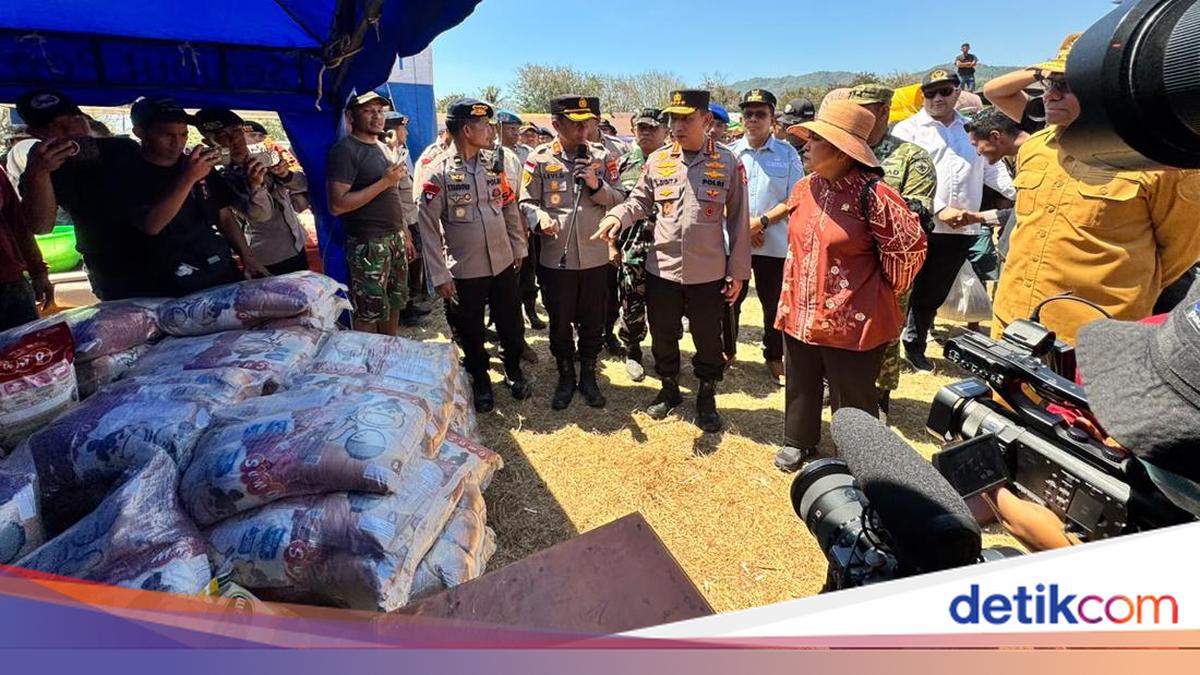 Kapolri dan Ketua Komisi IV DPR Tinjau Korban Gempa NTT, Bawa 247 Ton Bantuan