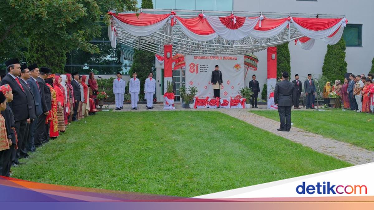 Suasana Khidmat Upacara HUT RI di KBRI Ottawa, Ada Sajian Nusantara