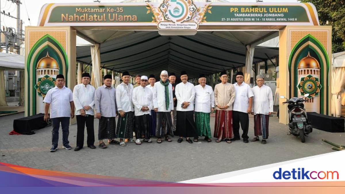Rais Aam PBNU KH Miftachul Tinjau Kesiapan Muktamar Ke-35 di Tambakberas
