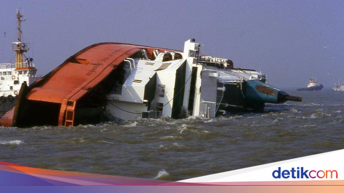 Kapal Tenggelam Gara-gara Awak Lupa Menutup Satu Pintu