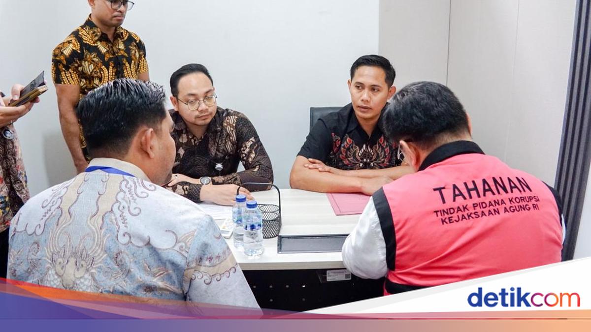 Kejagung Limpahkan Eks Anggota Ombudsman Yeka Hendra ke Kejari Jakpus
