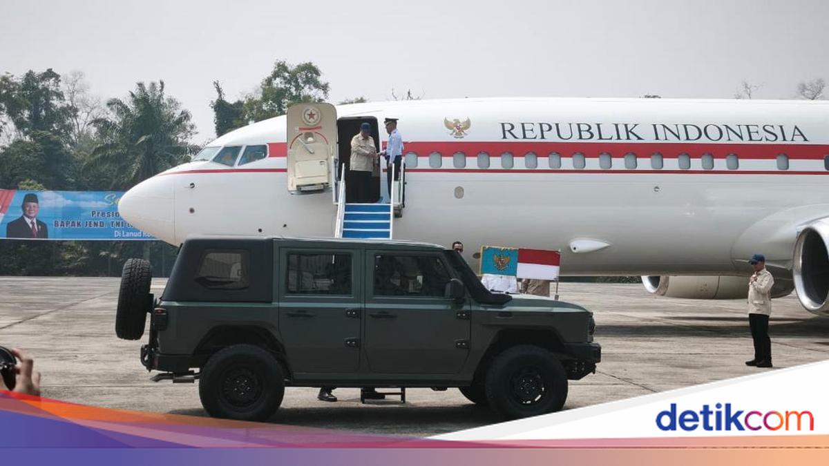 Tiba di Pekanbaru, Prabowo Disambut Kabut Asap Karhutla
