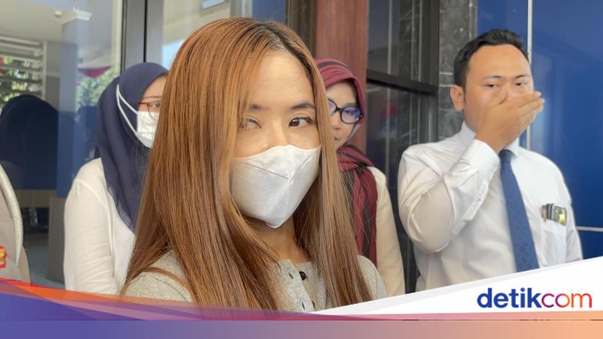 Penyesalan Terlambat Cewek Mabuk Bawa Outlander Tewaskan Warga Surabaya