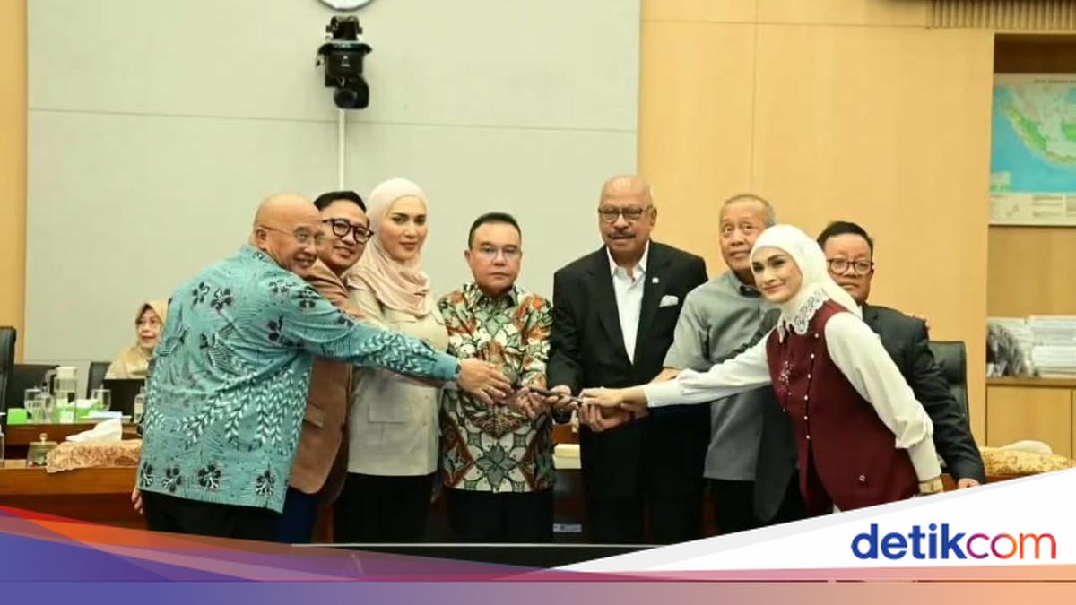 Mekeng Dilantik Jadi Ketua Komisi XII DPR, Siap Kawal Ketahanan Energi