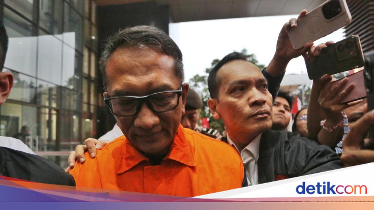 KPK Sita Rp 2,8 M Disimpan di Plafon Rumah Pejabat Bea Cukai Gatot Heroe