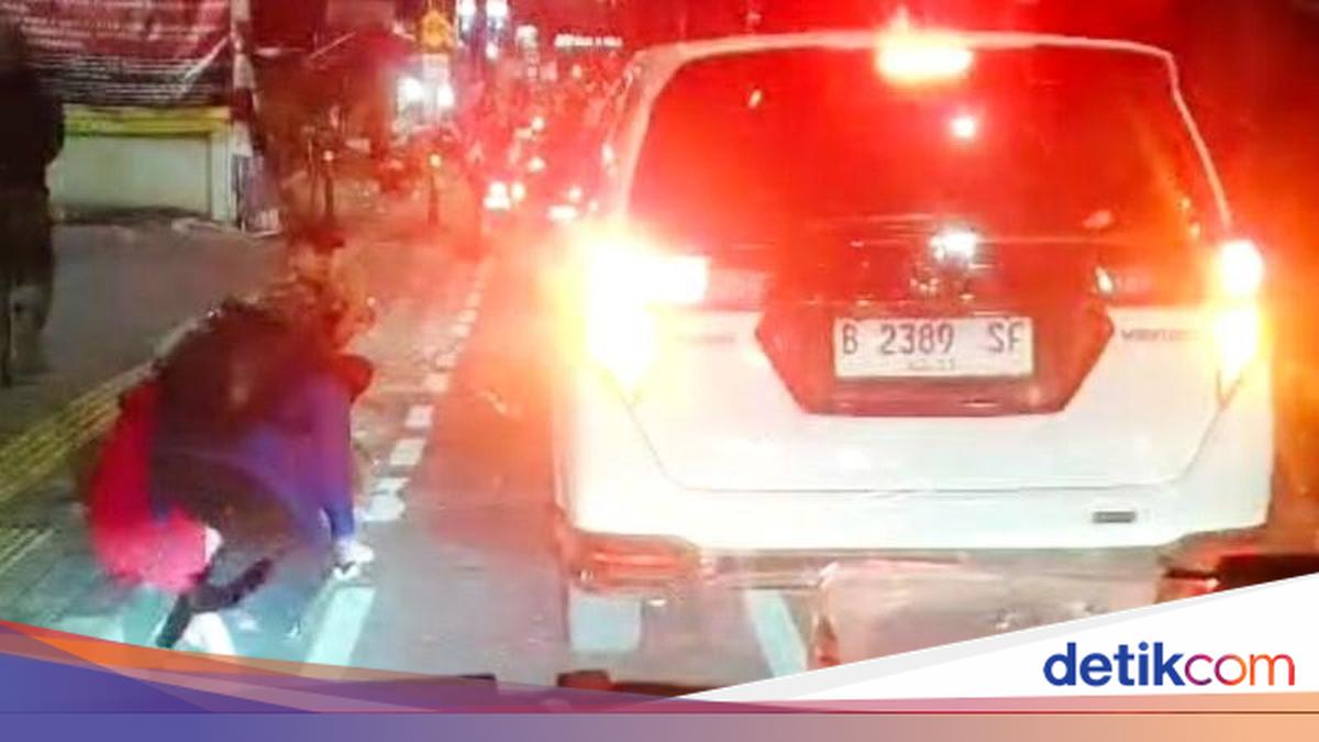 Viral 'Pak Haji Gocap' Bikin PPKS Berkerumun, Dinsos Jaksel Bertindak