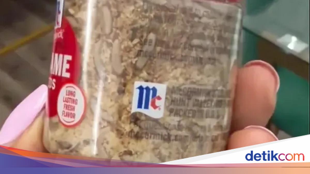 Jijik! Belatung Hidup Ada di Wadah Biji Wijen yang Tersegel