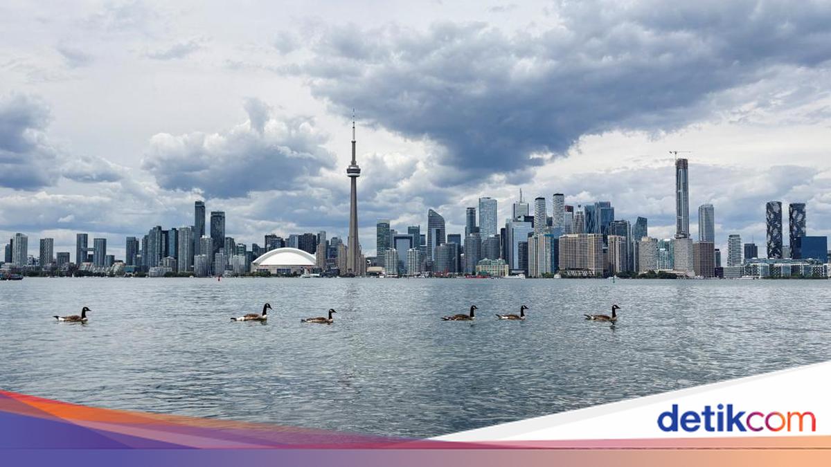 Danau Ontario Jadi 'Lake America' dalam Peta yang Ditulis Trump