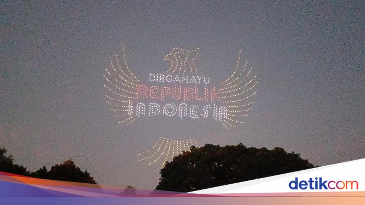 Formasi Drone hingga Atraksi Pesawat Tempur F16 Meriahkan Merdeka Run 2026