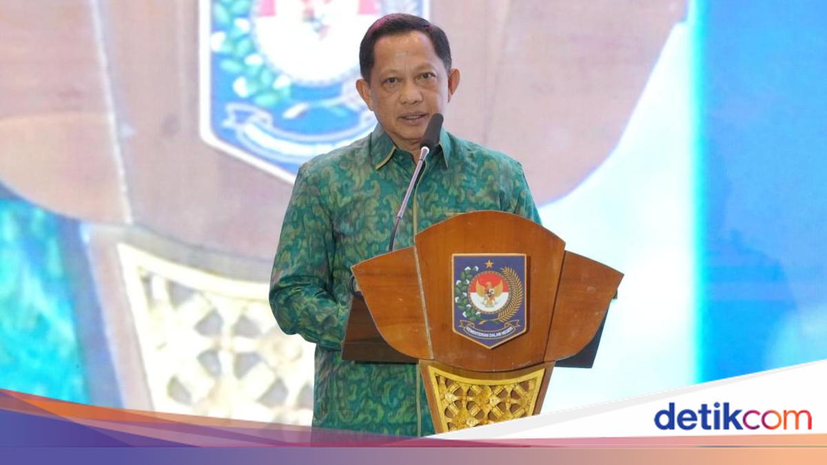 Mendagri Ajak Pemda Perkuat Gotong Royong Bantu Daerah Bencana