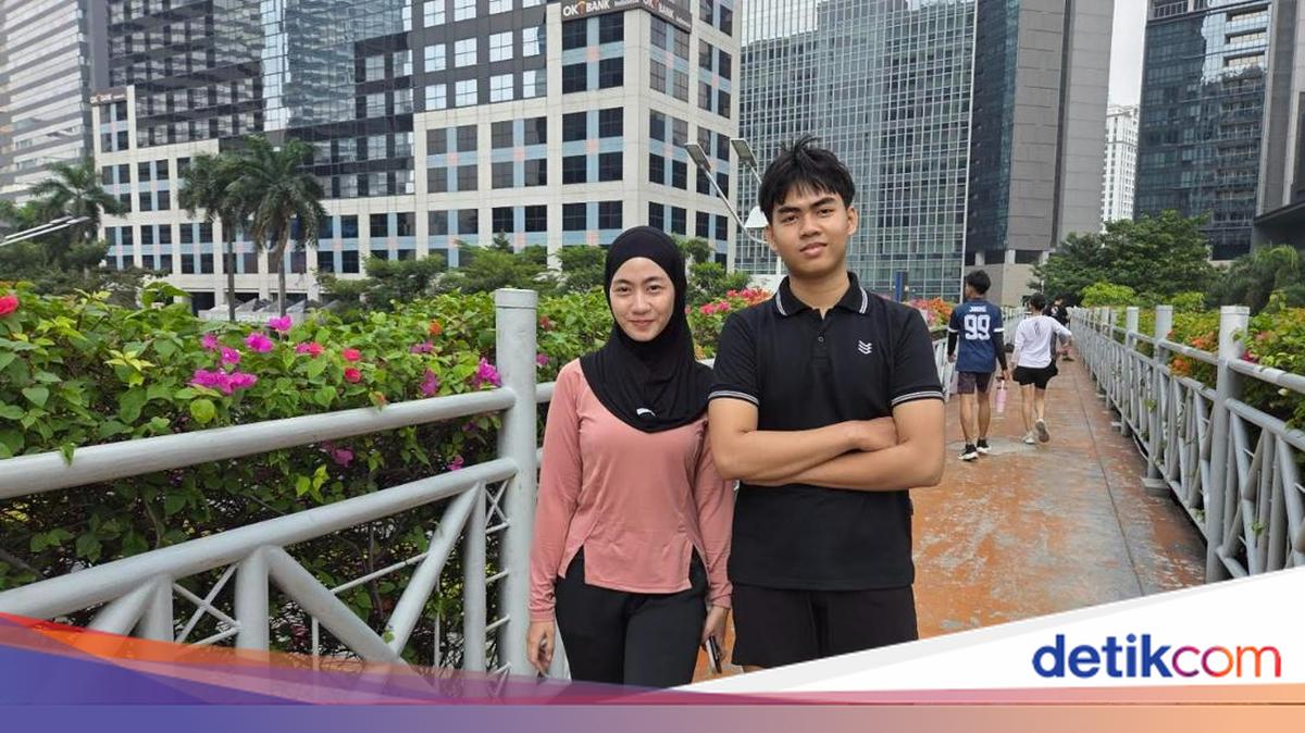 Bunga Bugenvil di JPO Dukuh Atas Bermekaran, Jadi Spot Foto Warga Saat CFD