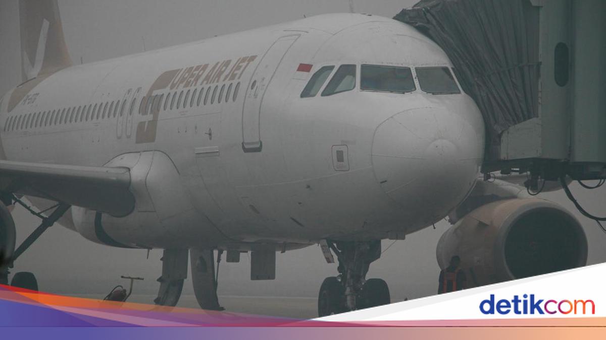 Kabut Asap Makin Pekat, Penerbangan Bandara Tjilik Riwut Terpaksa Dibatalkan