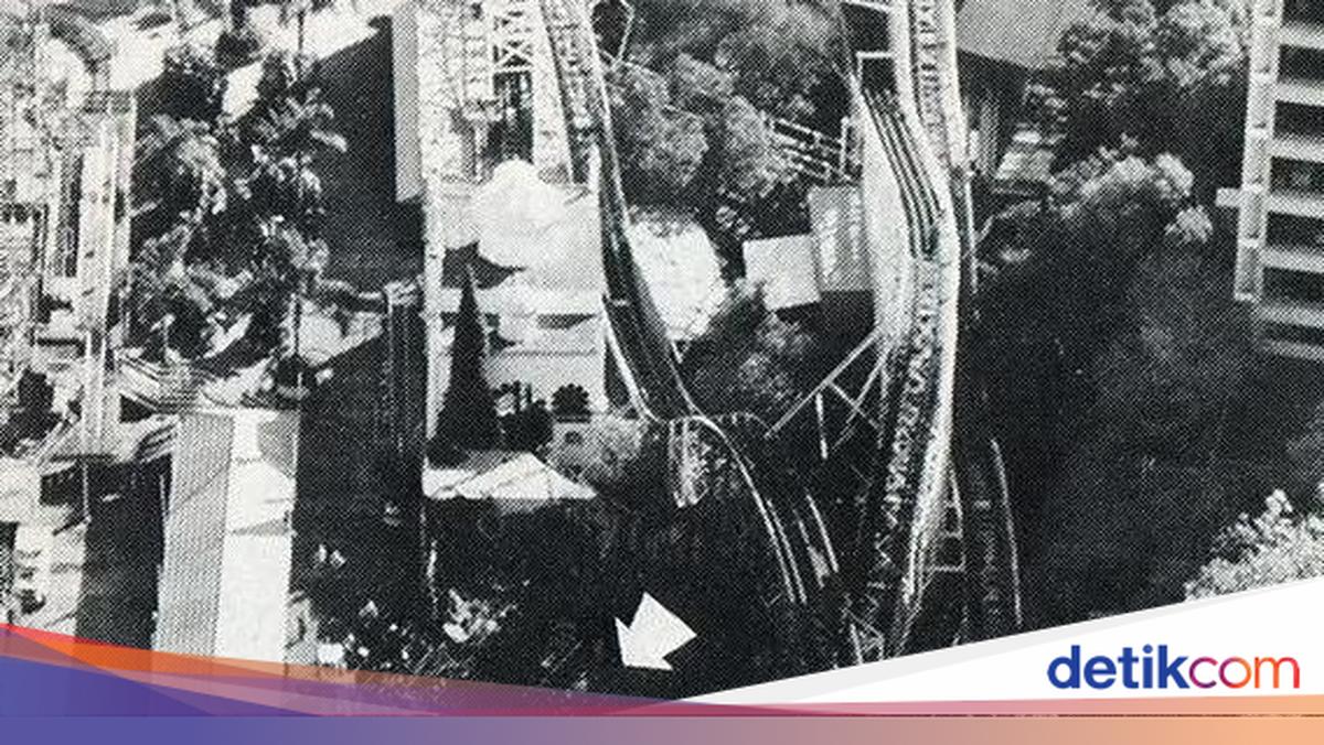 Kebakaran 'Kereta Hantu' yang 47 Tahun Misterinya Belum Terpecahkan