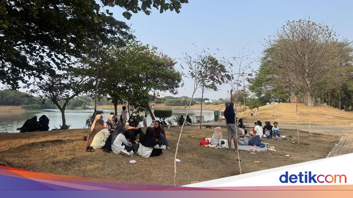 Ada Pohon Khas Afrika, Taman di Jaktim Ini Ramai Jadi Spot Nyore Warga