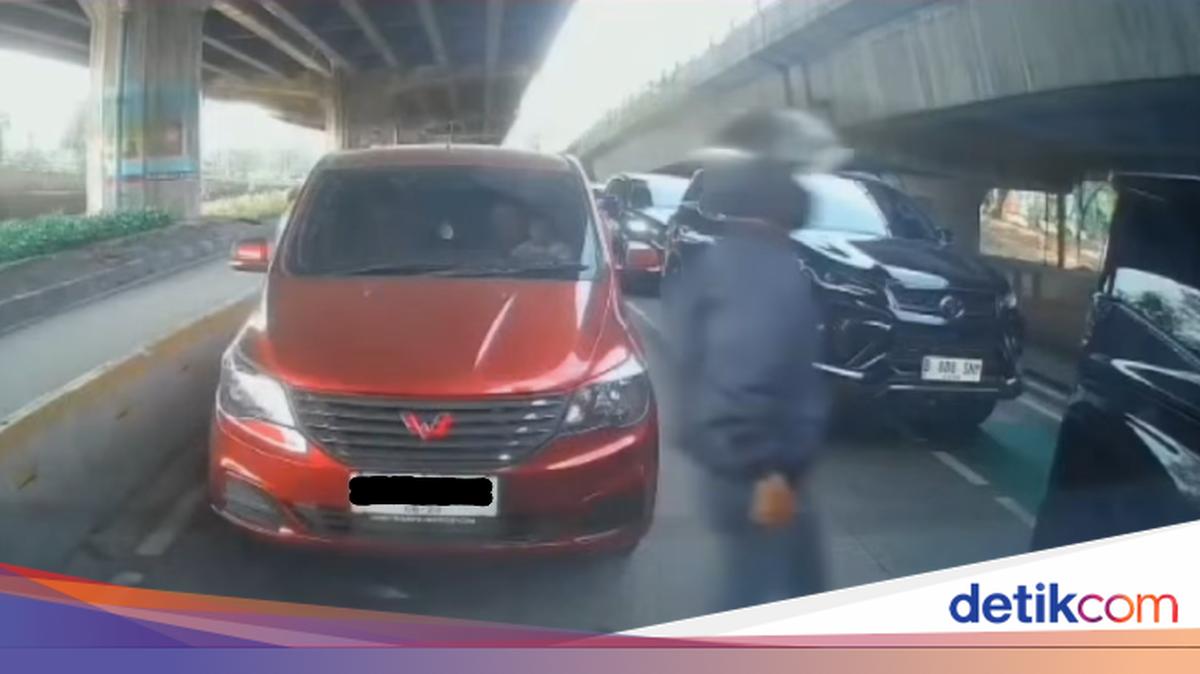 Viral Pemobil Dijambret di Lampu Merah Yos Sudarso Jakut, Polisi Cek TKP