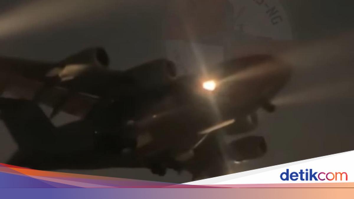 Bandara Husein Kedatangan Pesawat Perang Amerika Serikat