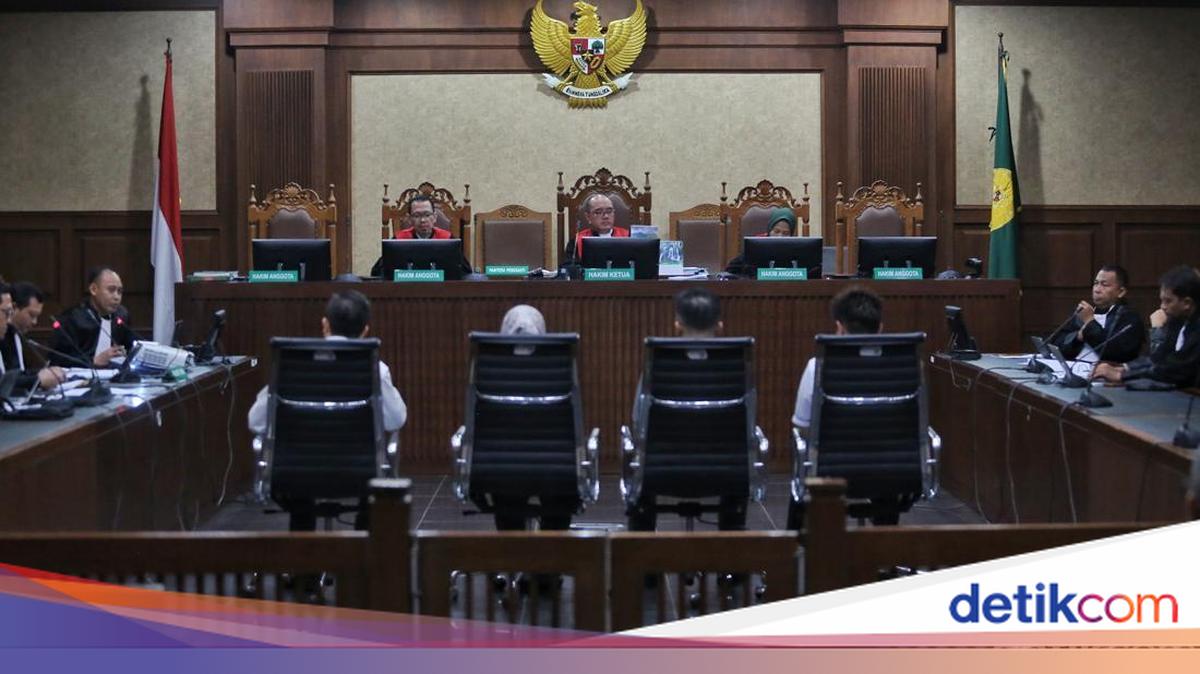 Saksi Ungkap Pegawai Bea Cukai Telepon Minta 'Bantu Kawan-kawan' Rp 30 Juta