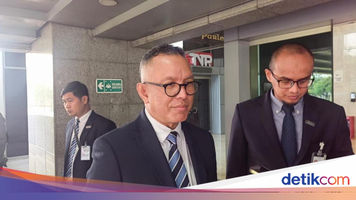 Angkasa Pura Buka Suara soal Pesawat Menhut Gagal Mendarat Gegara Asap