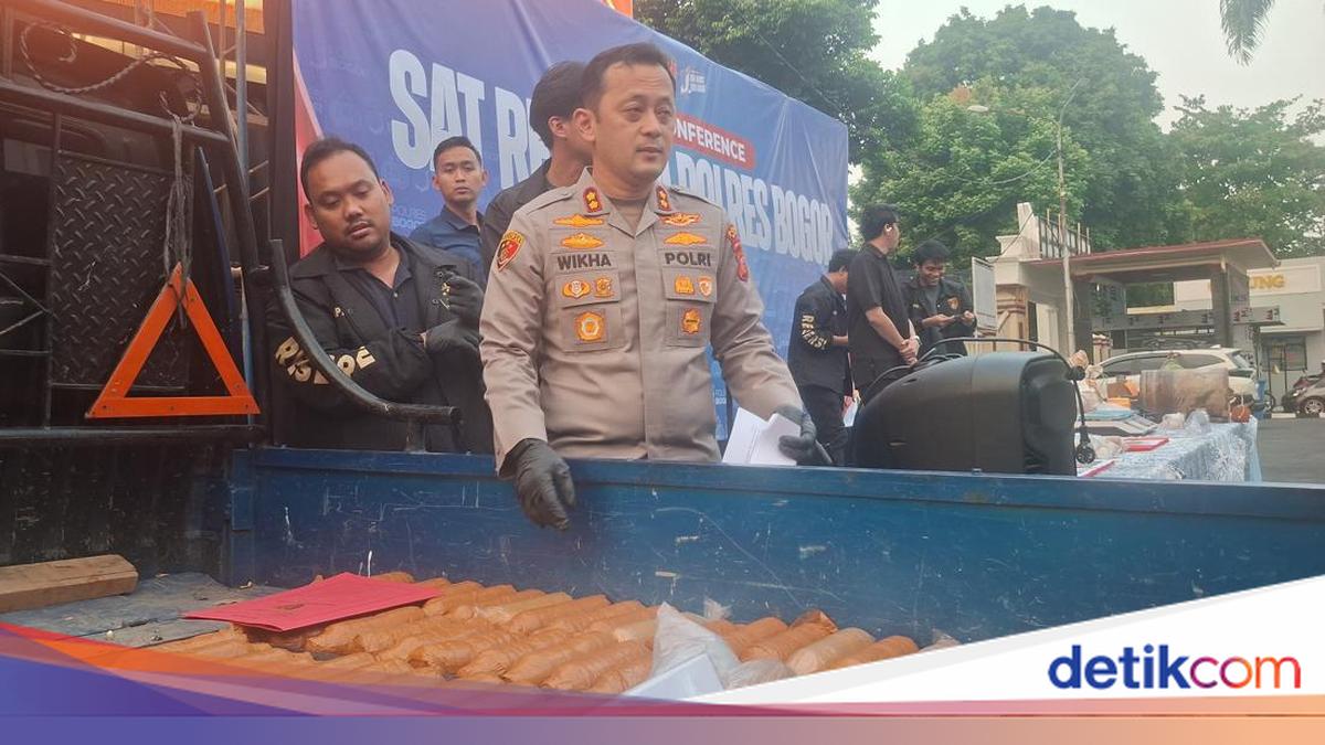 Gudang Merkuri Ilegal di Bogor Dibongkar, Polisi Sita Babuk Hampir 1 Ton