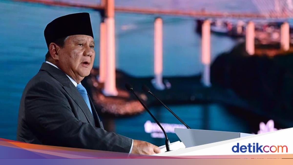 Prabowo Siapkan Kapal Induk Pertama RI Bantu Tangani Bencana