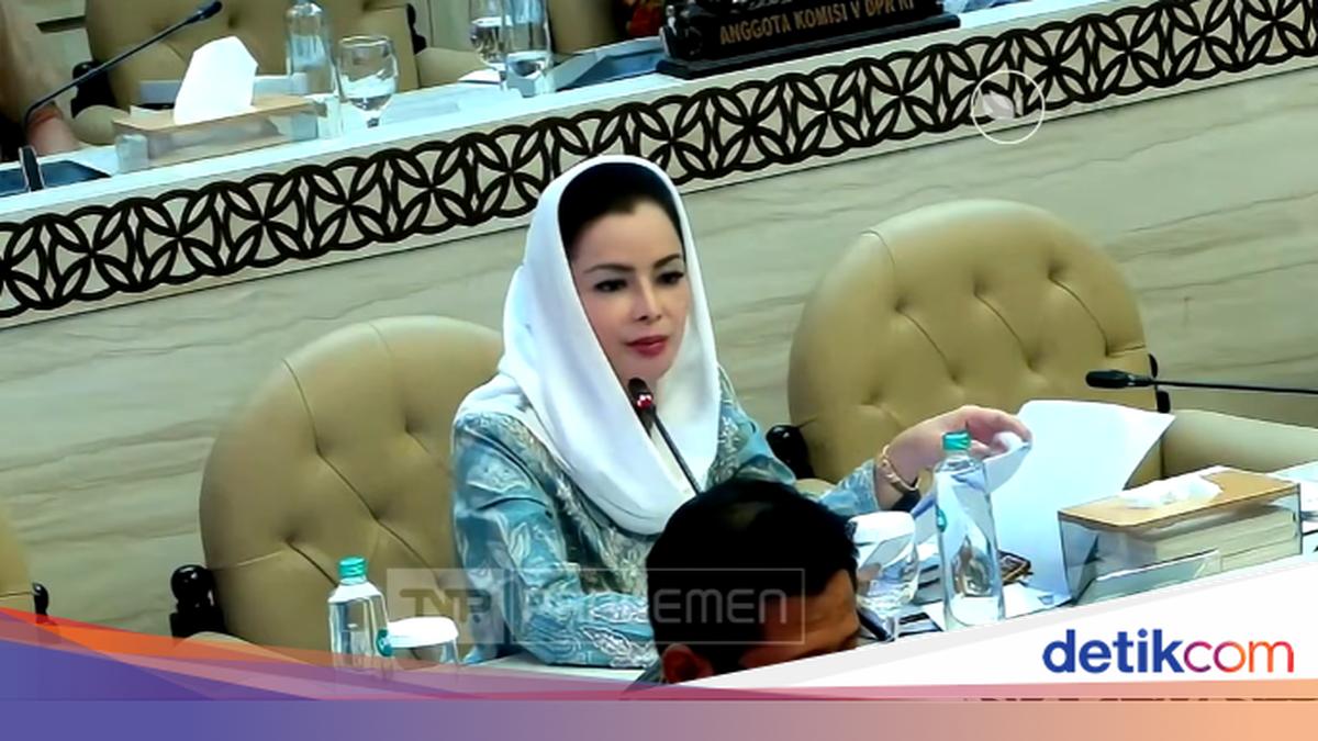 DPR Sindir Syarat Bedah Rumah Rumit: Lantai Mesti Dibongkar Dulu?