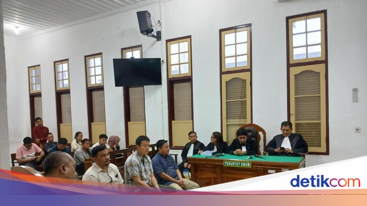 Eks Kadisdik Langkat Dituntut 11 Tahun Bui di Korupsi Smartboard Rp 29,5 M