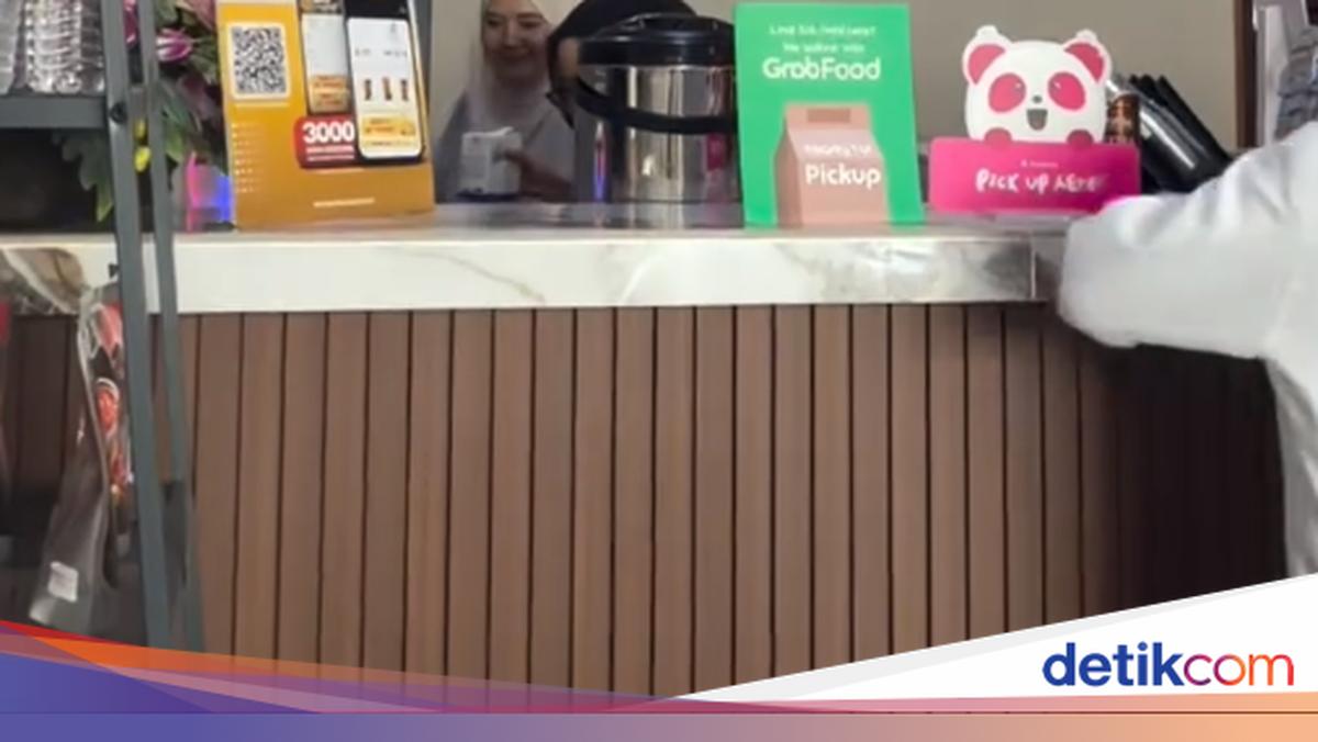 Viral! Pelanggan Inisiatif Bantu Barista yang Kewalahan Terima Pesanan