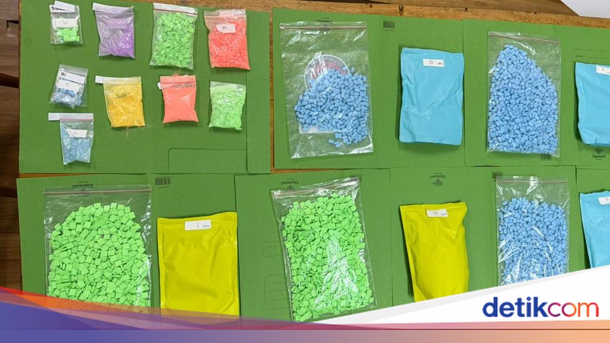 Kurir Narkoba Ditangkap di Kalideres, 1,1 Kg Sabu dan Ribuan Ekstasi Disita